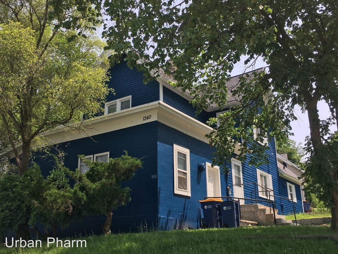 1340 Plainfield Ave NE, Grand Rapids, MI 49505 Room for Rent in Grand