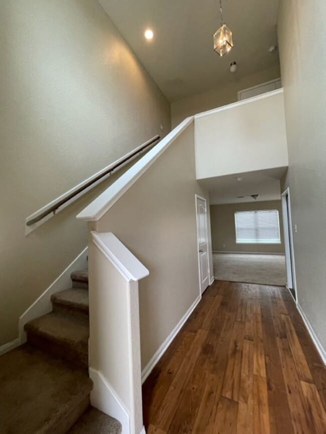 Foto del edificio - Spacious 3-Bedroom Home for Lease in Luckey Ranch off I-90 near Loop 1604
