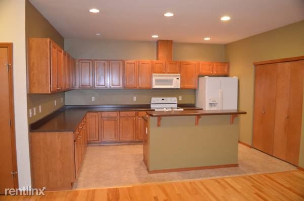 Foto del edificio - 730 Glenmore Loop