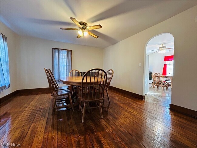 Foto del edificio - 1828 4th St