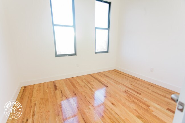 Building Photo - 6072 56th St