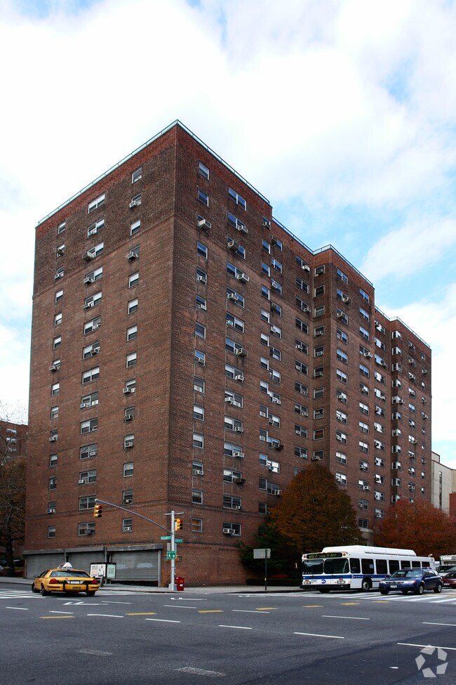 235 Adams Street Rentals Brooklyn, NY