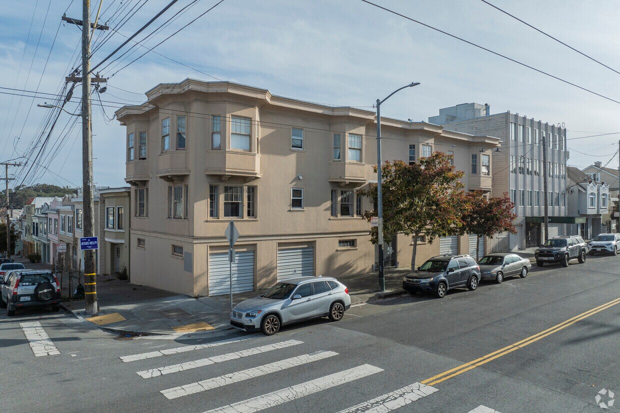 Primario - 2501-2507 Balboa St
