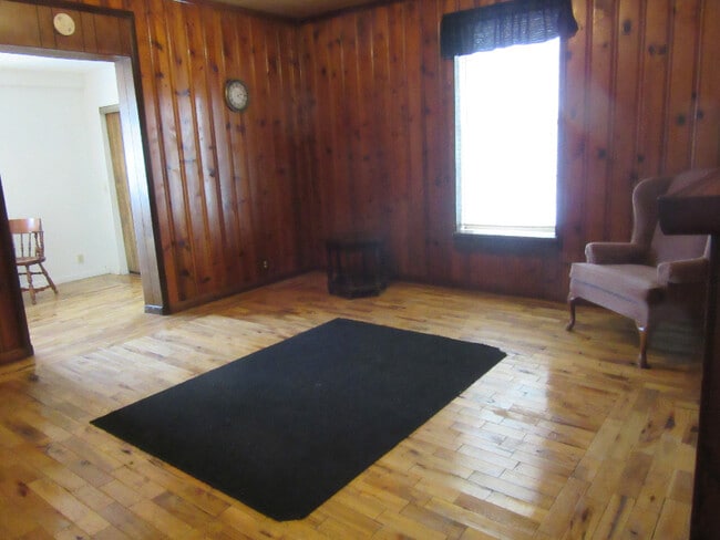 Building Photo - 970 Washington Ave