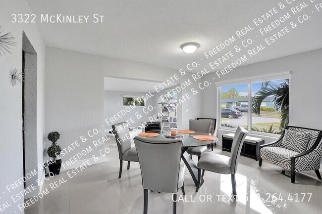 Foto del edificio - 3322 McKinley St