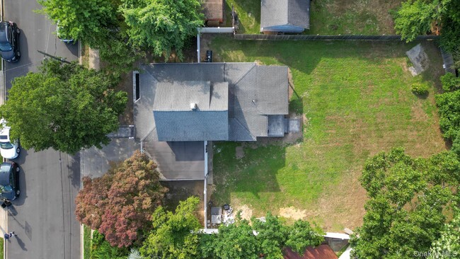 Building Photo - 520 Farrington Rd