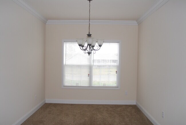 Foto del edificio - 15340 6th St