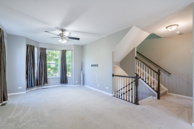 Building Photo - 1759 Dogwood Ln
