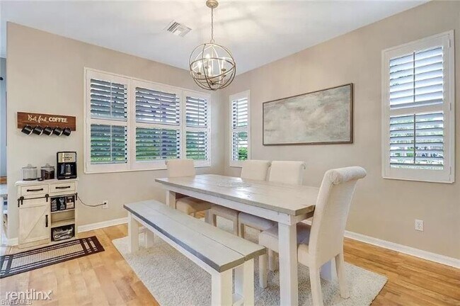 Building Photo - 3 br, 2.5 bath House - 1121 Antaras Ct S