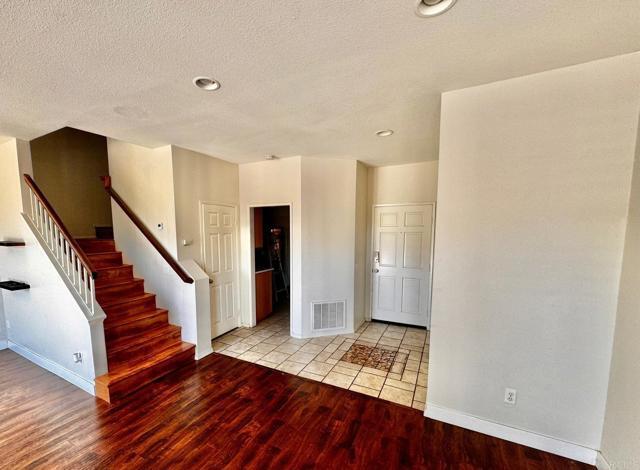 Building Photo - 2180 Lago Madero
