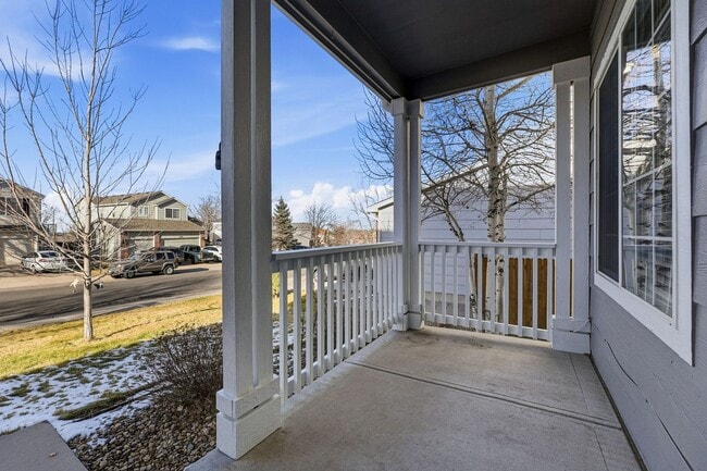 Building Photo - Large home in Cherry Creek School district