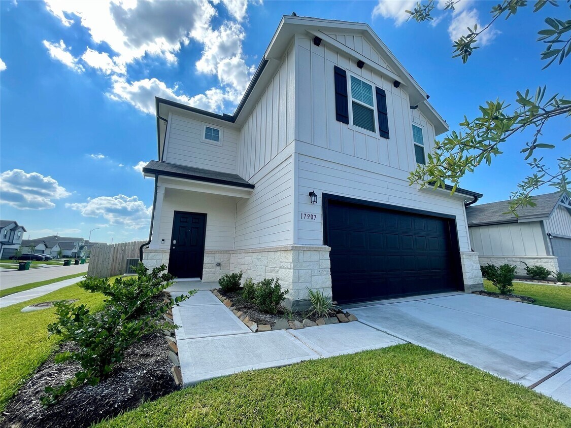 Foto principal - 17907 Slurry Rake Ln