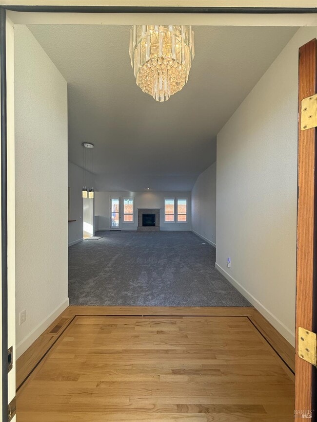 Building Photo - 316 Acadia Dr