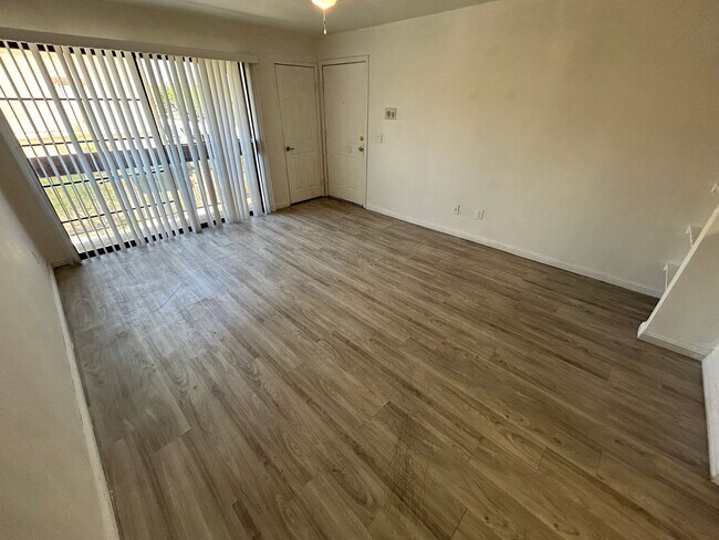 Foto del edificio - 5154 S Jones Blvd