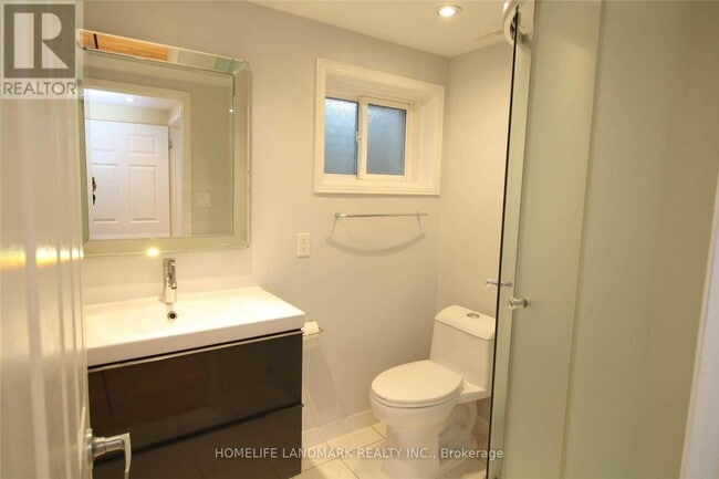 Building Photo - 21 Marsh St