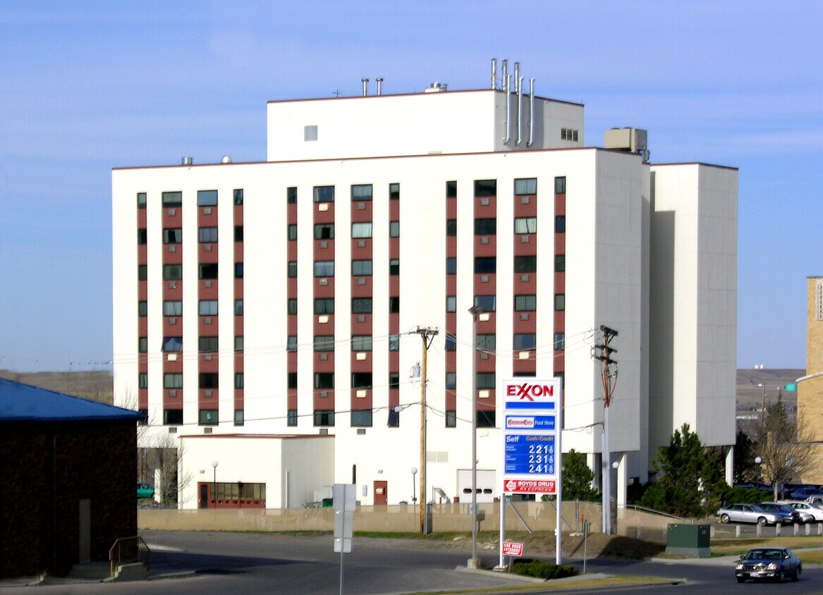 From Mount Rushmore Road to the southwest - Valley View High Rise