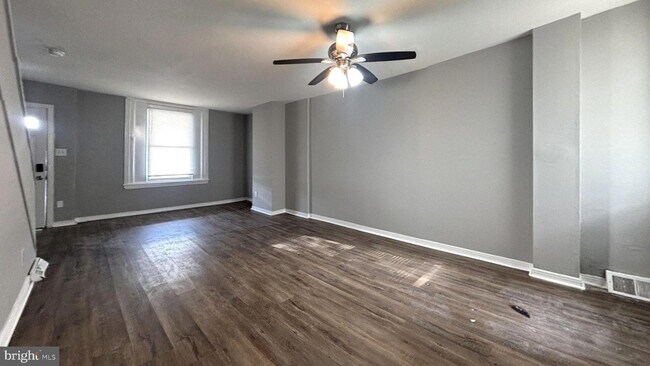 Building Photo - 22 N Conestoga St