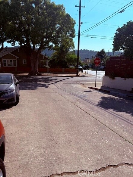 Foto del edificio - 3510 Maceo St