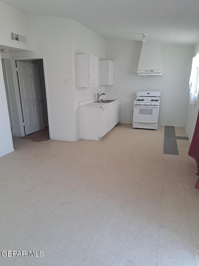 Foto del edificio - 623 NE Davis St