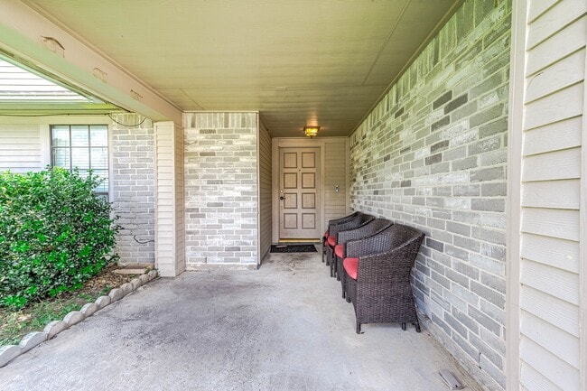 Building Photo - 21423 Golden Dove Dr