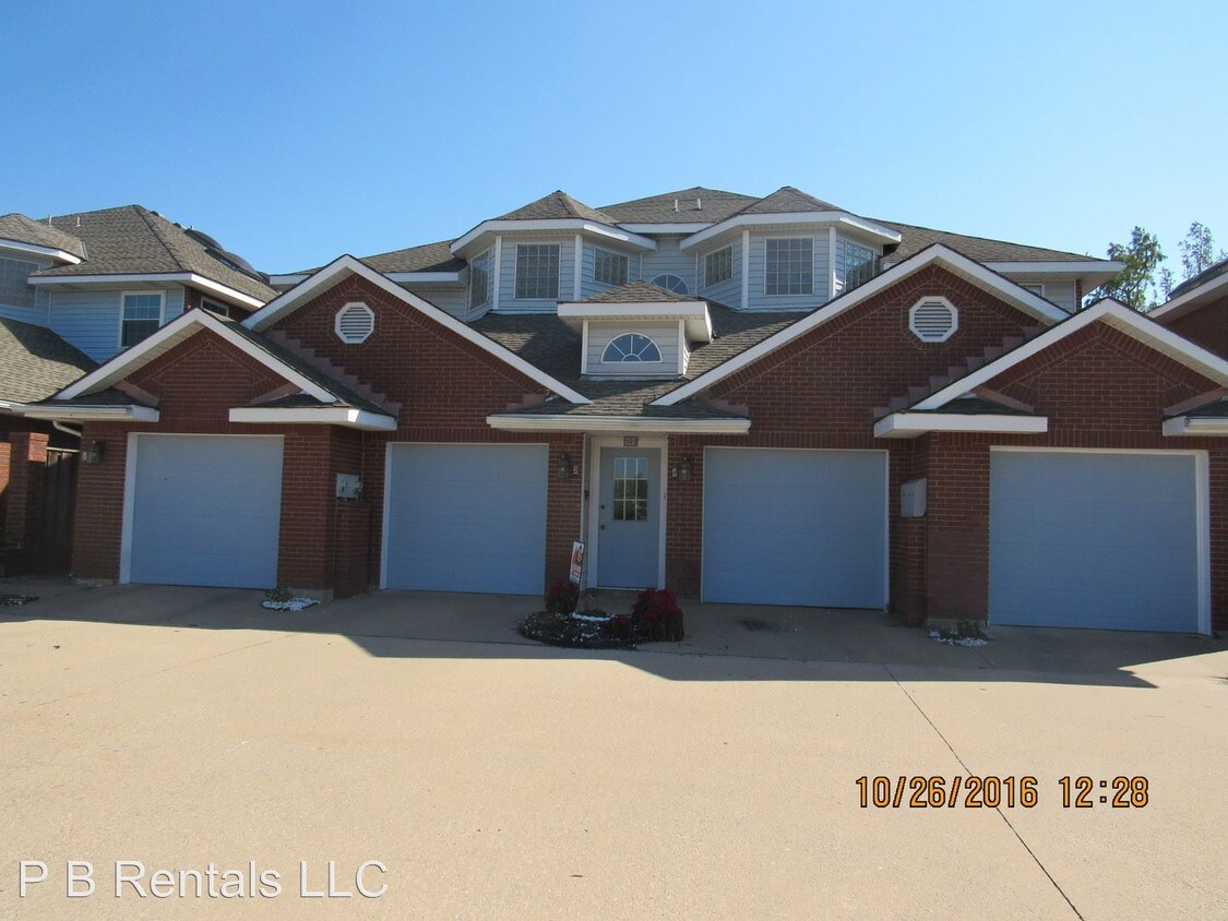 Foto principal - 503 NW Fairway Villa Pl