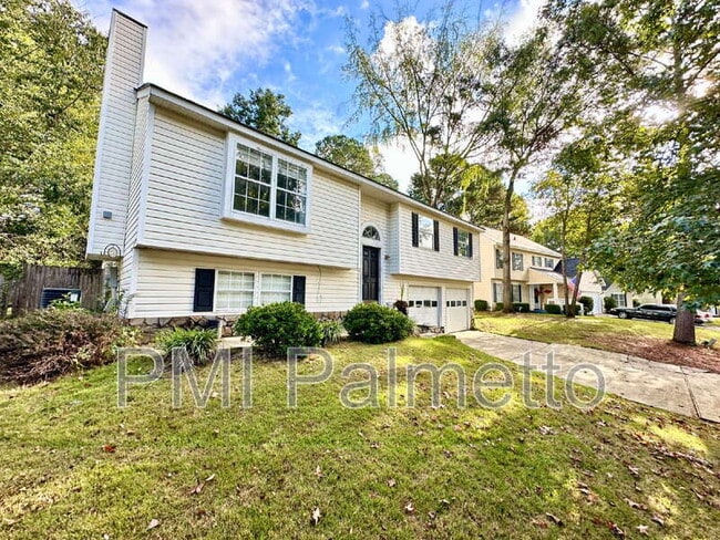 Building Photo - 844 Bentley Dr