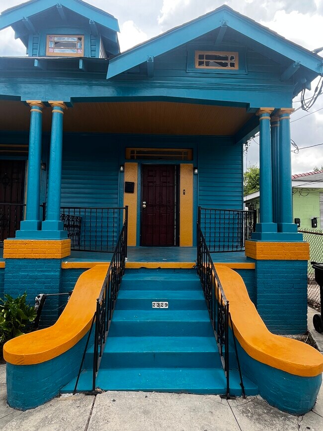 Foto del edificio - 2331 Saint Anthony St