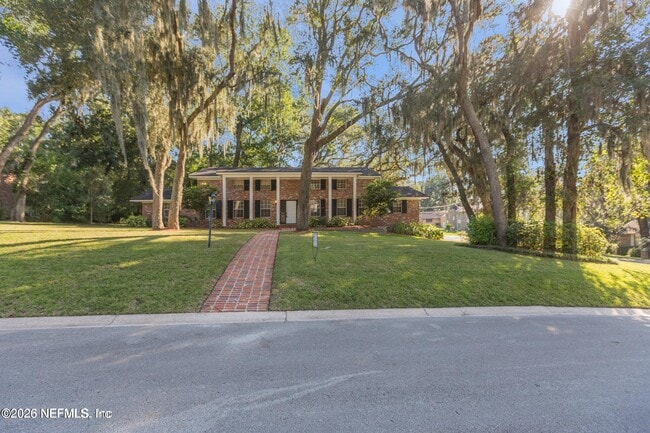 Foto del edificio - 1922 Holly Oaks Ravine Dr