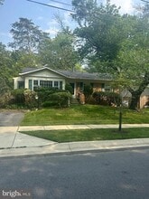Building Photo - 608 E Lynfield Dr