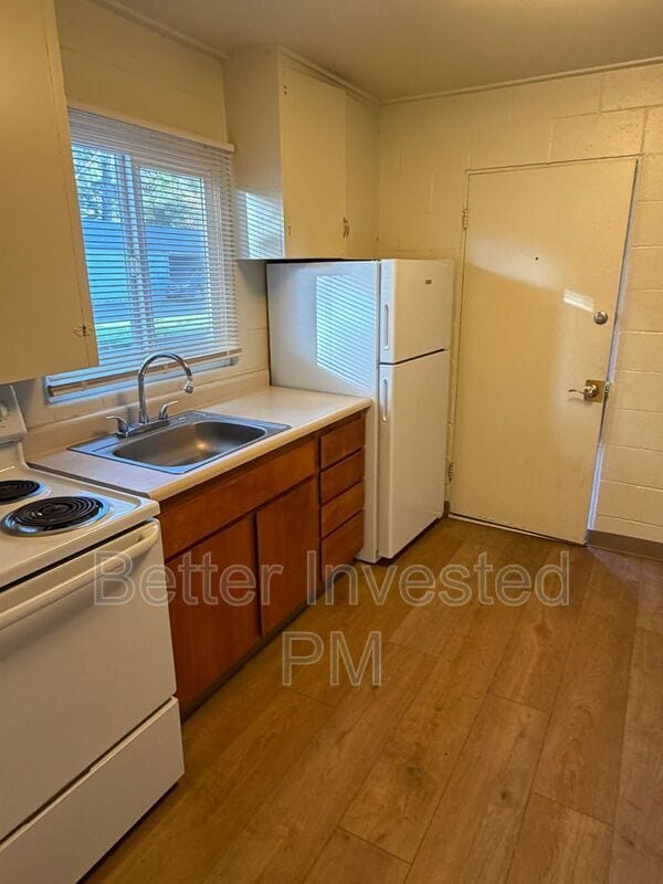 Building Photo - 540 Talmage Rd