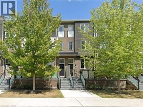 Building Photo - 15 Heron Park Pl