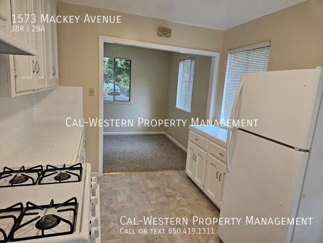 Building Photo - Cambrian/Willow Glen Home