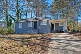 Building Photo - 2207 Castlewood St
