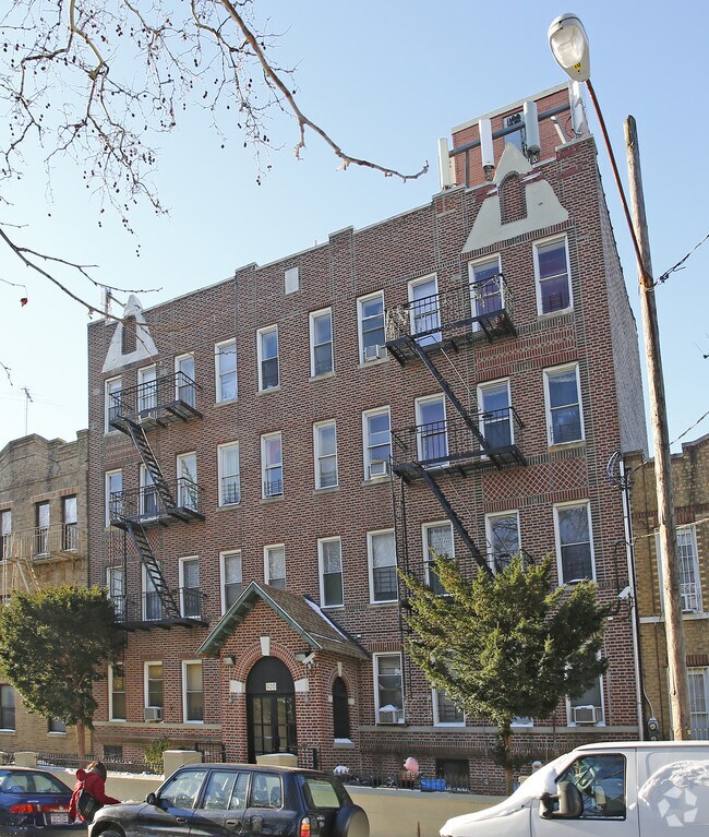 938 54th St, Brooklyn, NY 11219 Apartments in Brooklyn, NY