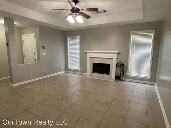 Building Photo - 3 br, 2 bath House - 6412 Chaprice Lane