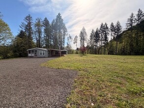 Building Photo - 90686 Poodle Creek Rd