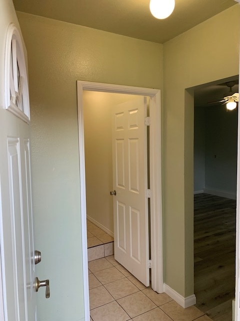 Entryway - 5029 Douglas Ln