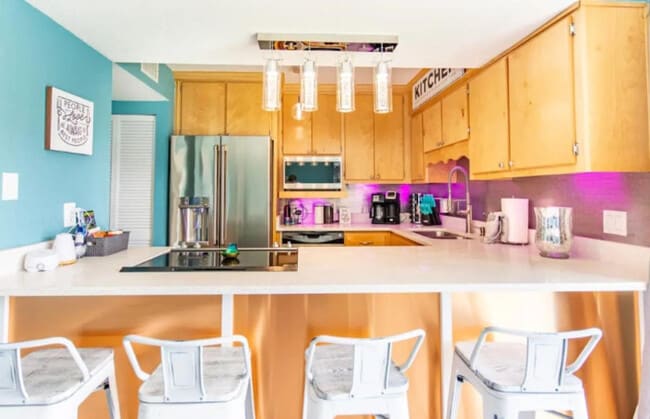 Building Photo - 4000 Gulf Terrace Dr