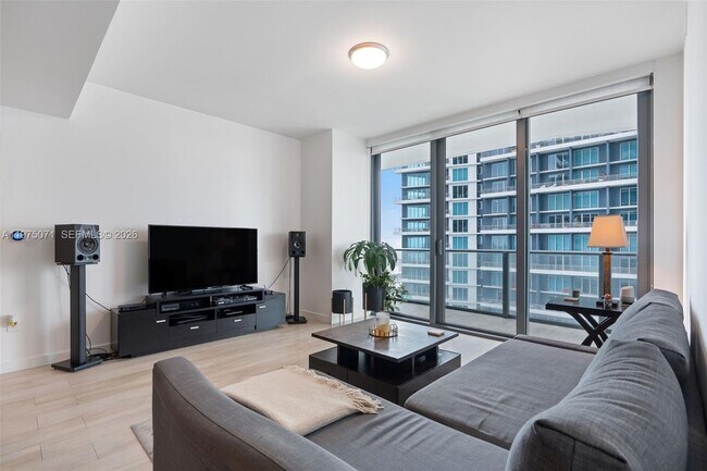 Building Photo - 1300 S Miami Ave