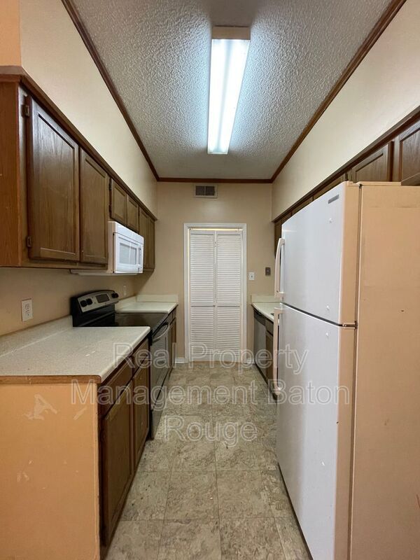 Building Photo - 16524 George Oneal Rd