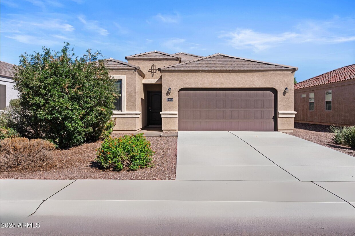 Foto principal - 4972 E Living Stone Way