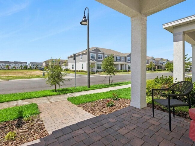 Foto del edificio - 15143 Blue Peacock Ln