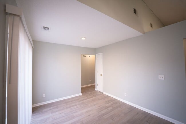 Building Photo - Available Soon!