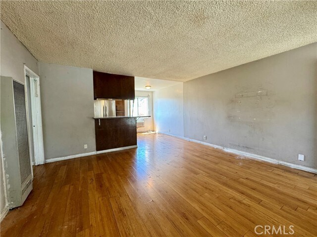 Foto del edificio - 143 S Ave 54