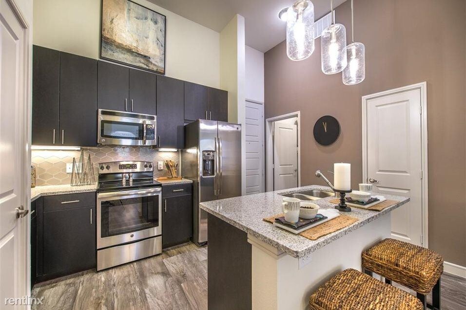 Primary Photo - 1 br, 1 bath Apartment - 1712 W Dallas St 177