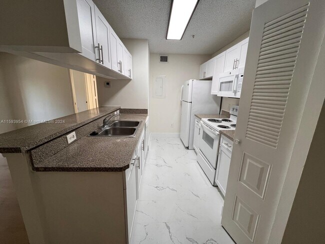 Foto del edificio - 410 S Park Rd