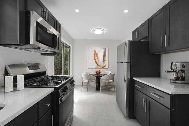 Building Photo - Crown Court