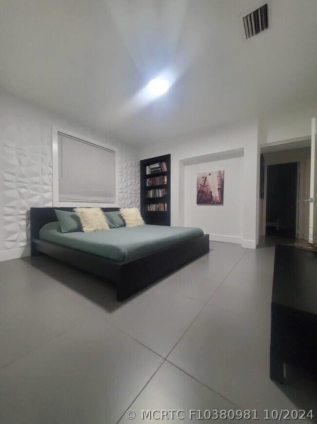 Foto del edificio - 200 SW 3rd Ave
