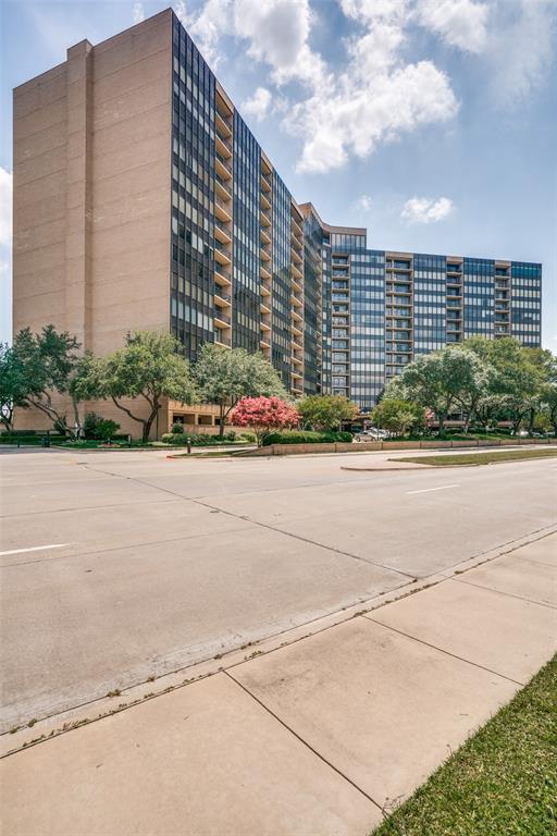 Foto del edificio - 5200 Keller Springs Rd
