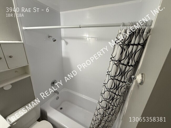 Building Photo - 1 Bed 1 Bath Furnished Apartment located in South Regina